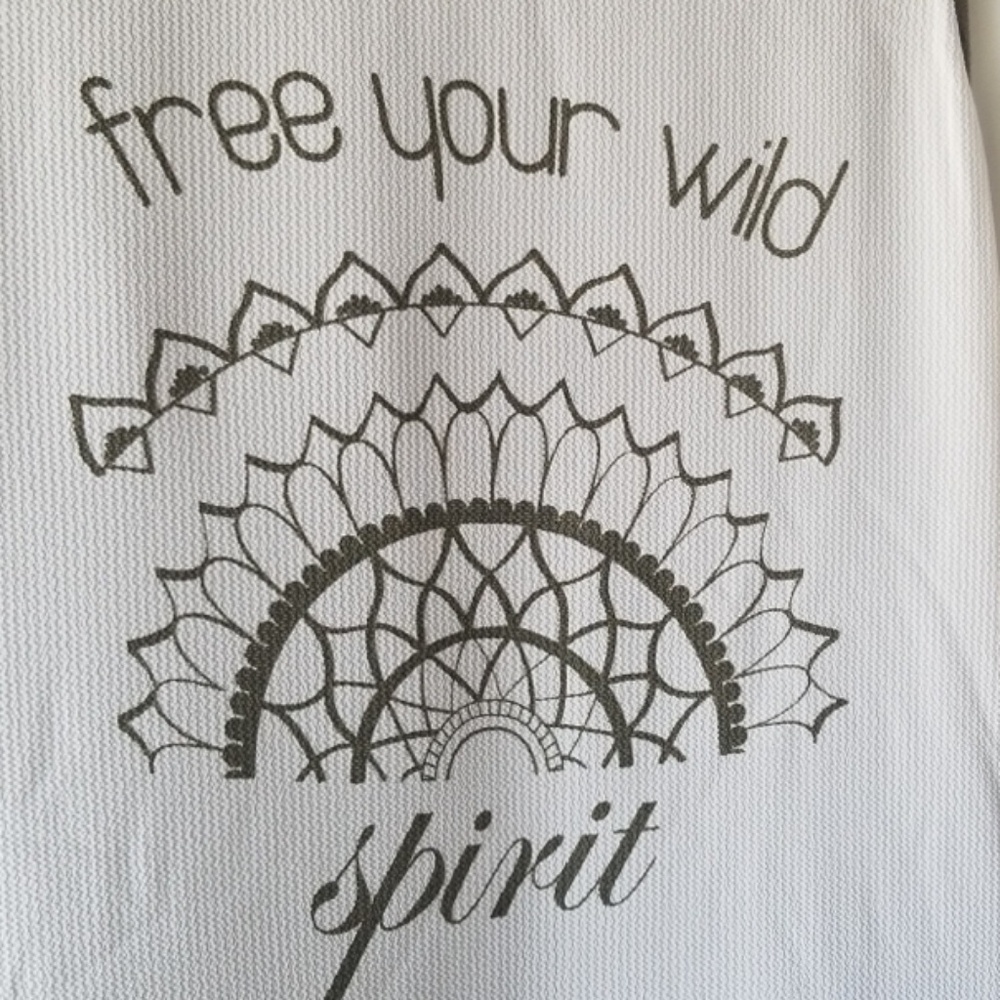 tank top - Picture 2 of 5